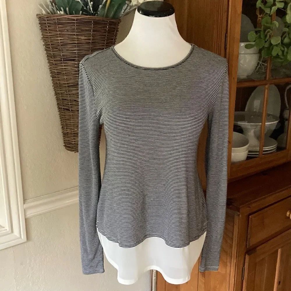 Loft Long Sleeve Navy/White Striped Top With High Low Sheer Hemline Size Small